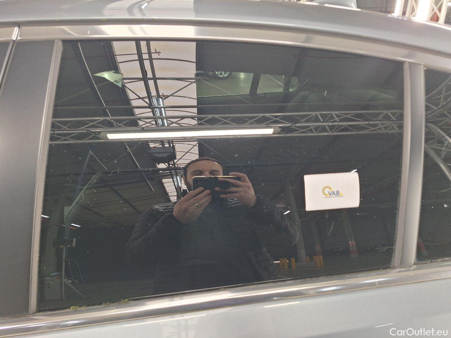  Bmw  Serie 5 BMW, 5-serie FL'20 PHEV, BMW 5 Reeks Berline 520e 150kW 4d #52