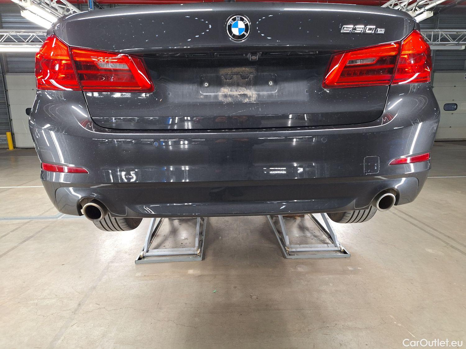  Bmw  Serie 5 BMW, 5-serie '16, BMW 5 Reeks Berline 530e 170kW 4d #17