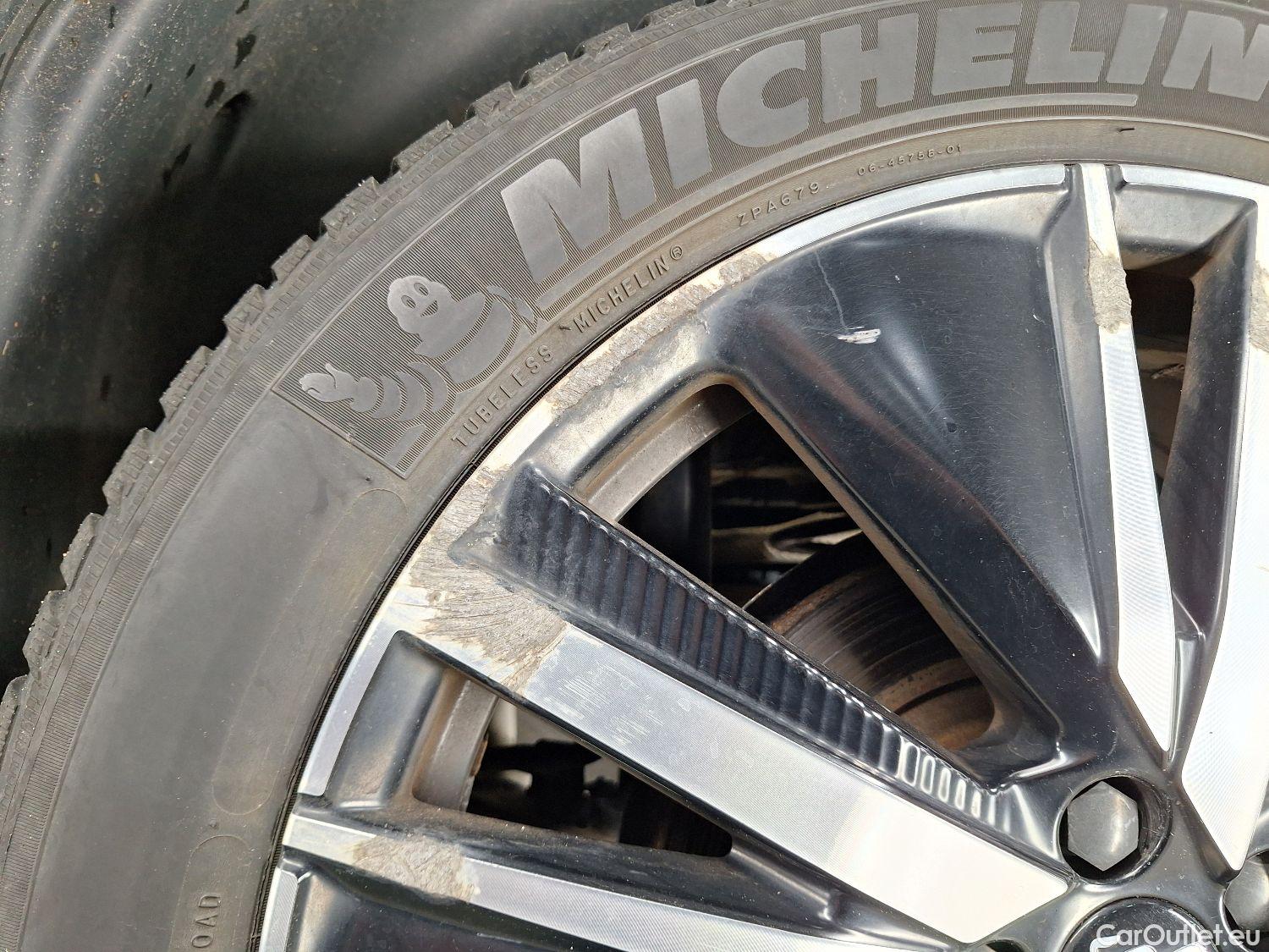  Peugeot  5008 Peugeot,  FL'20, Peugeot  2.0 BlueHDi 132kW S&S EAT8 GT Pack 5d #4