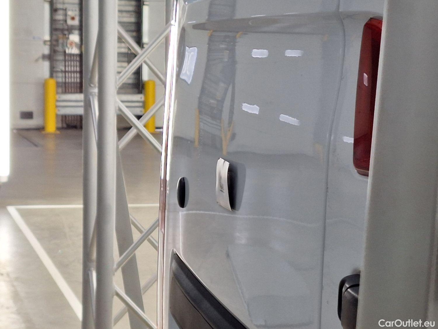  Opel  Movano Opel, _ FL'19, Opel  2.3 Turbo D 132kW Aut. S/S L2H2 DC 3.5 #11