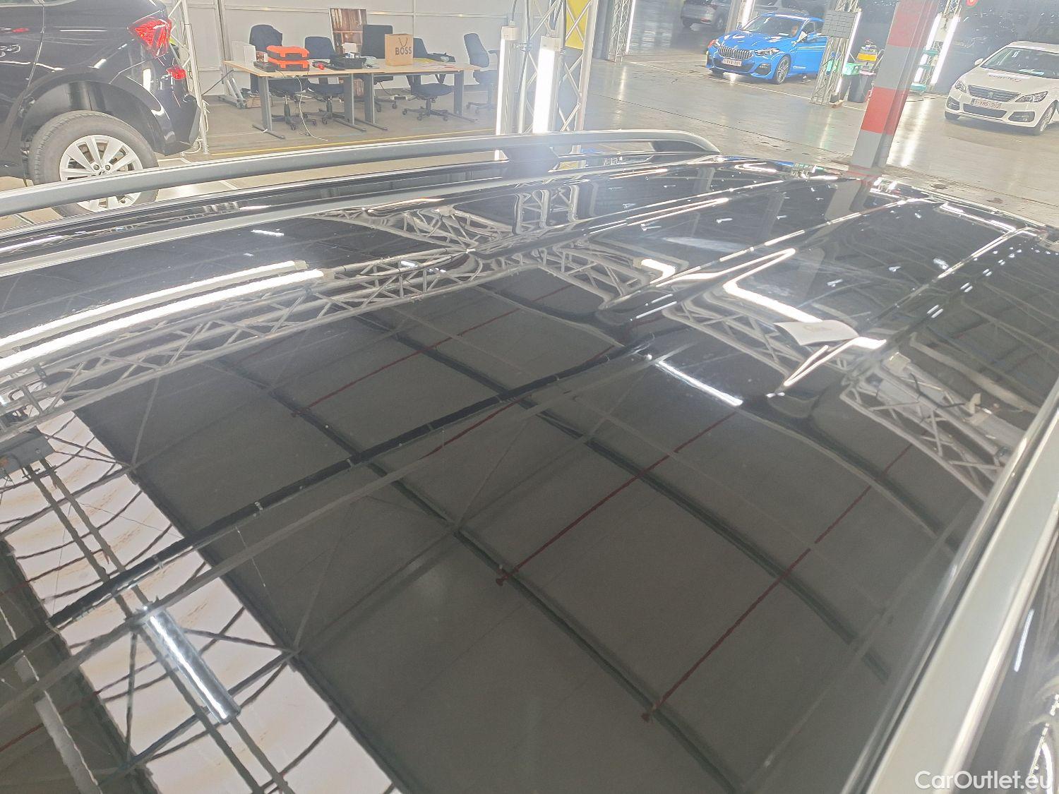  Mercedes  G-Klasee Mercedes, GLE '18 PHEV, Mercedes-Benz GLE GLE 350 de 4MATIC 5d #32