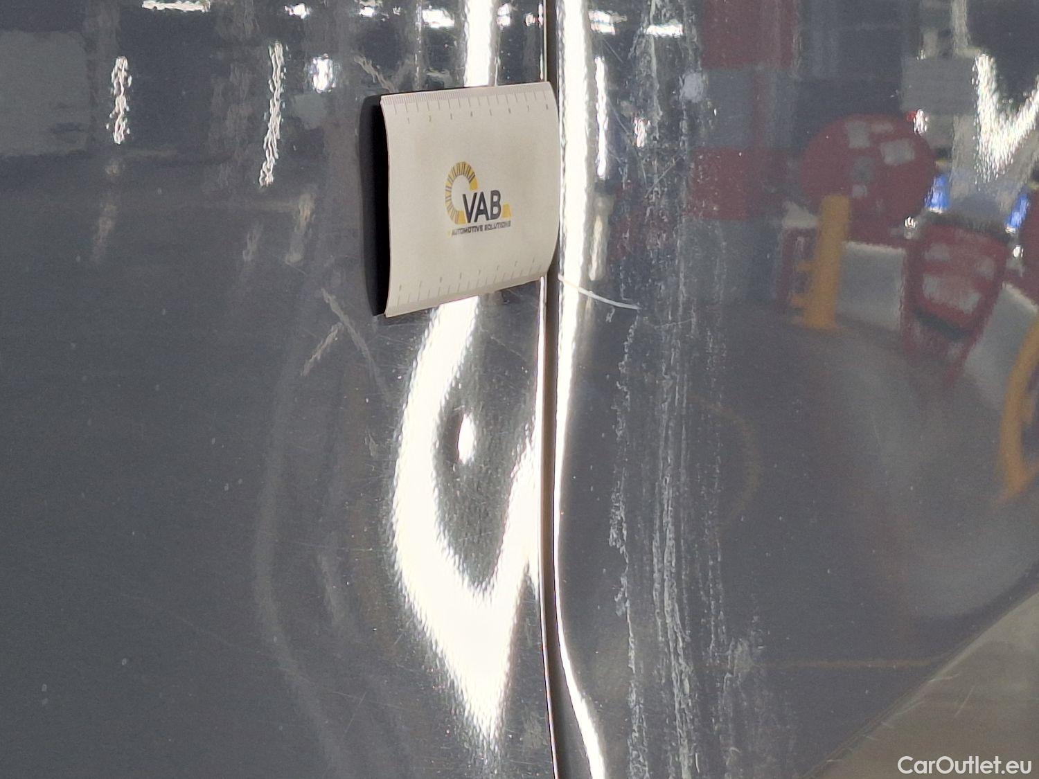  Bmw  X1 BMW,  FL'19, BMW  sDrive18iA (100 kW) 5d #48