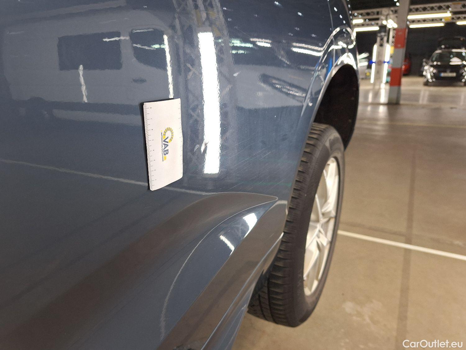  Volvo  XC60 Volvo,  '17, Volvo  D4 120kW Geartronic Momentum Pro 5d #26