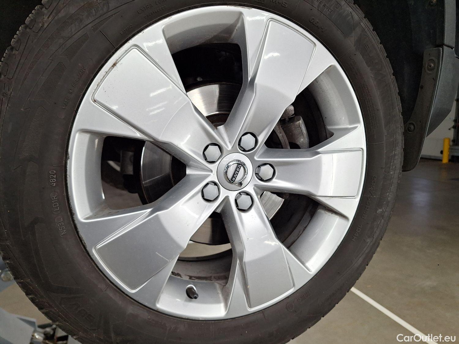  Volvo  XC 40 Volvo, XC40 '17, Volvo XC40 T3 Geartronic Momentum Pro 5d #1