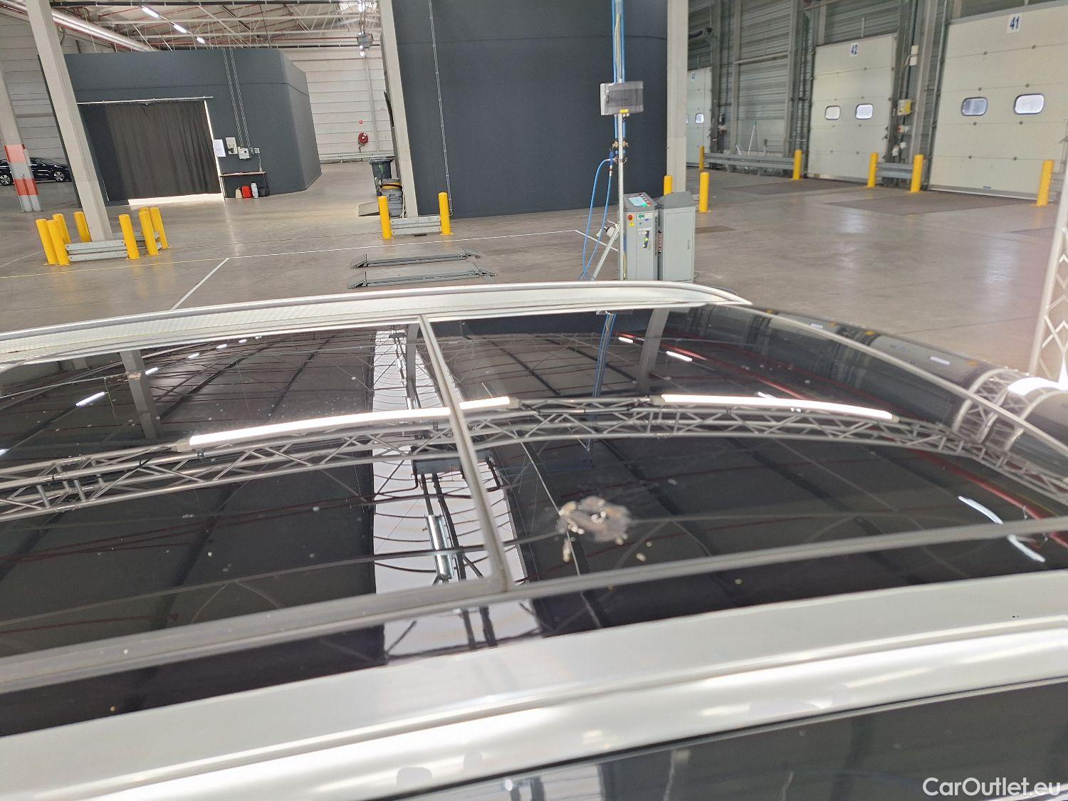  Volvo  XC 40 Volvo, XC40 '17, Volvo XC40 T3 Geartronic Momentum Pro 5d #31