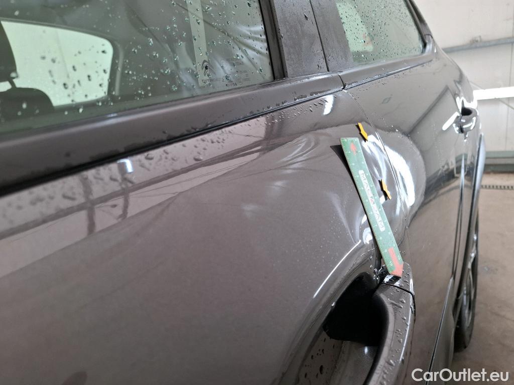  Citroen  C3  Shine Business 1.2 PureTech 110CV BVM6 E6d #18