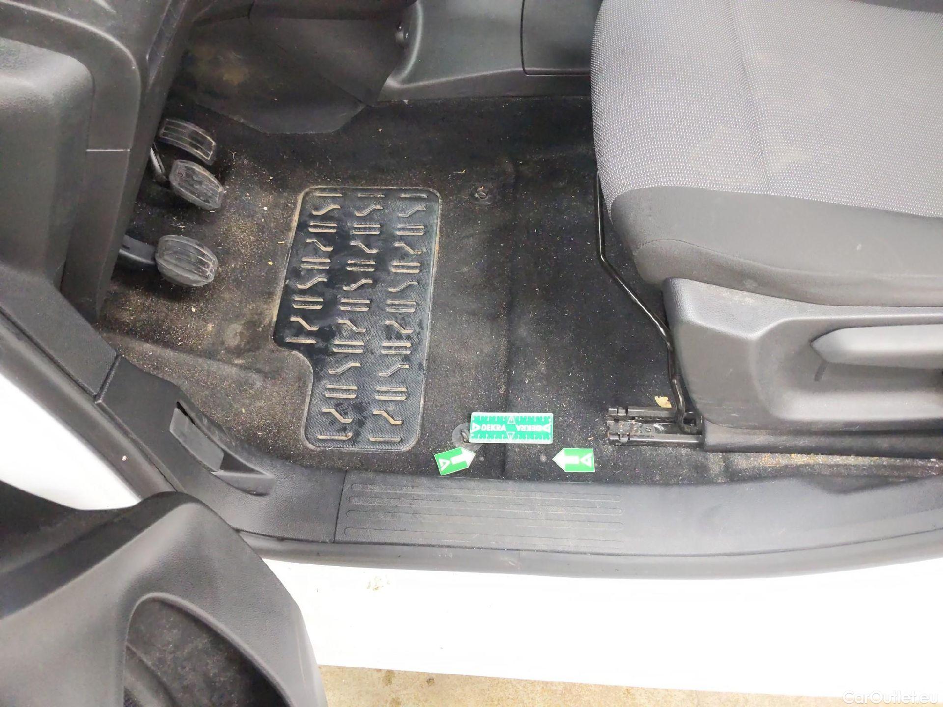  Citroen  Berlingo  Fourgon Driver M 650 1.5 BlueHDi 100CV BVM6 E6d #23