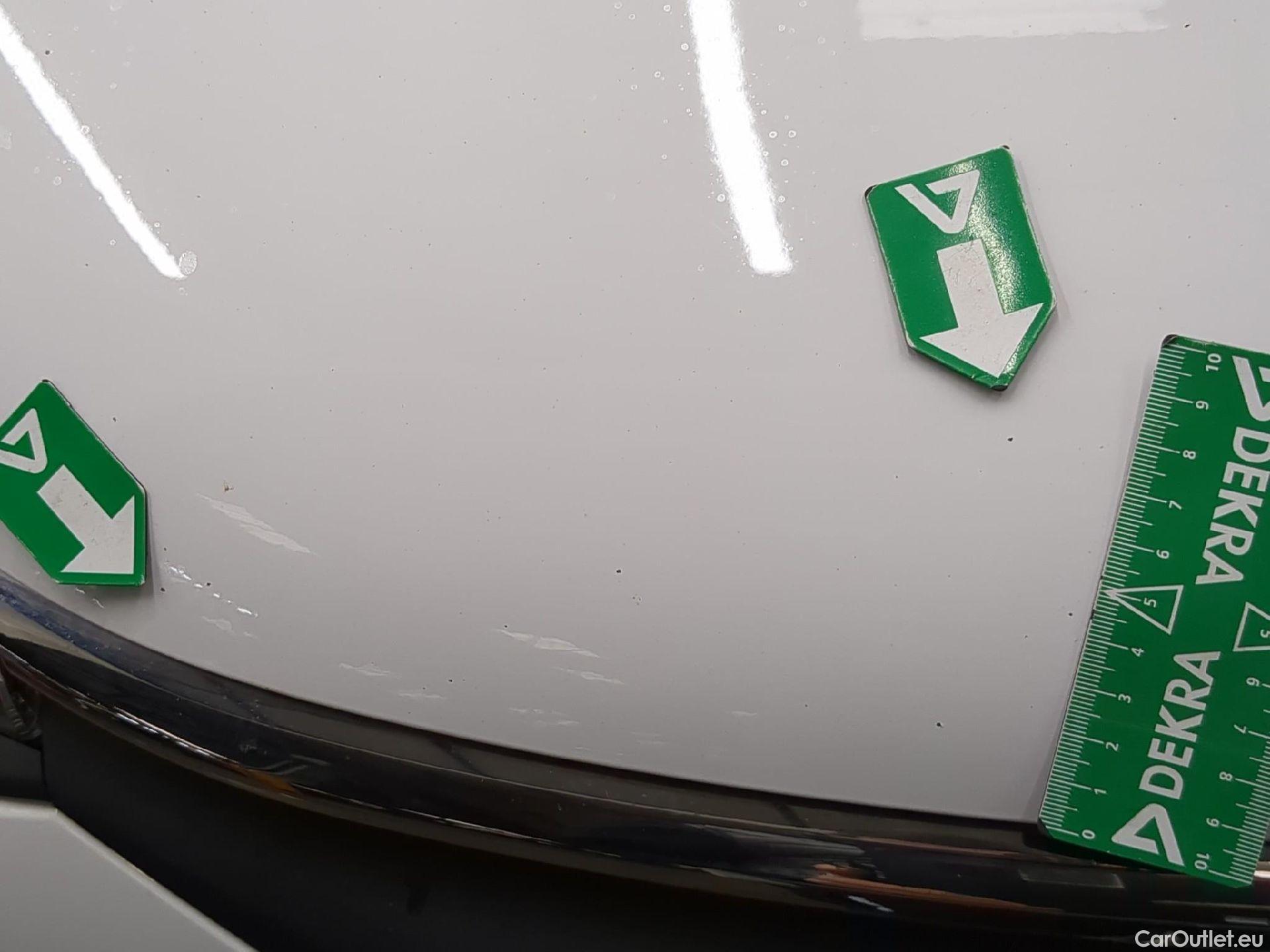  Citroen  C3 CITROEN  Société / 2020 / 5P / Berline / VU BlueHDi 100 SandS BVM6 Feel Nav #30