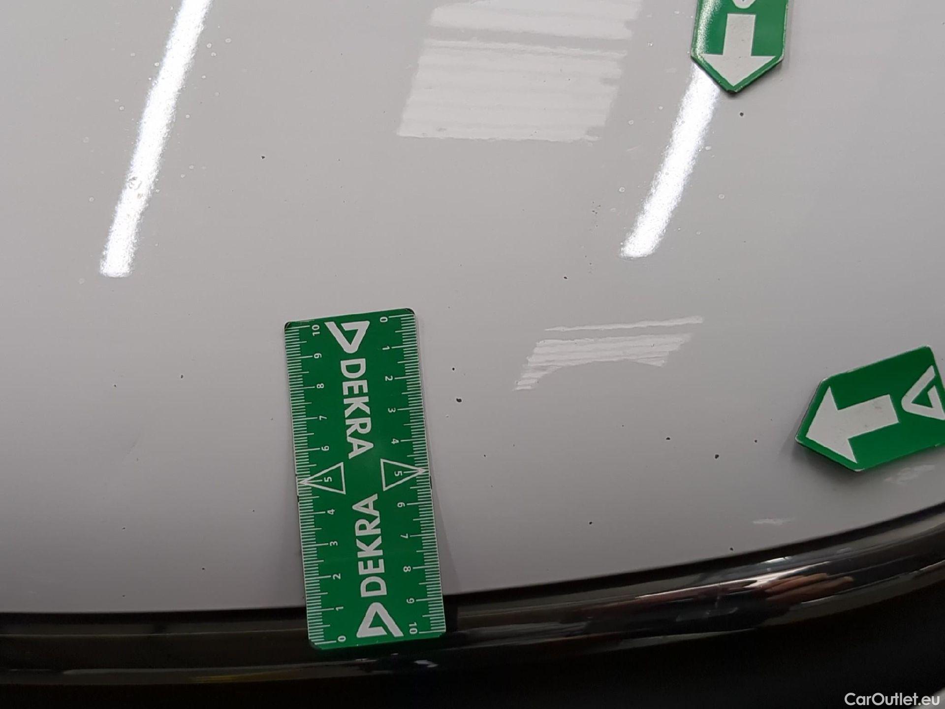  Citroen  C3 CITROEN  Société / 2020 / 5P / Berline / VU BlueHDi 100 SandS BVM6 Feel Nav #32