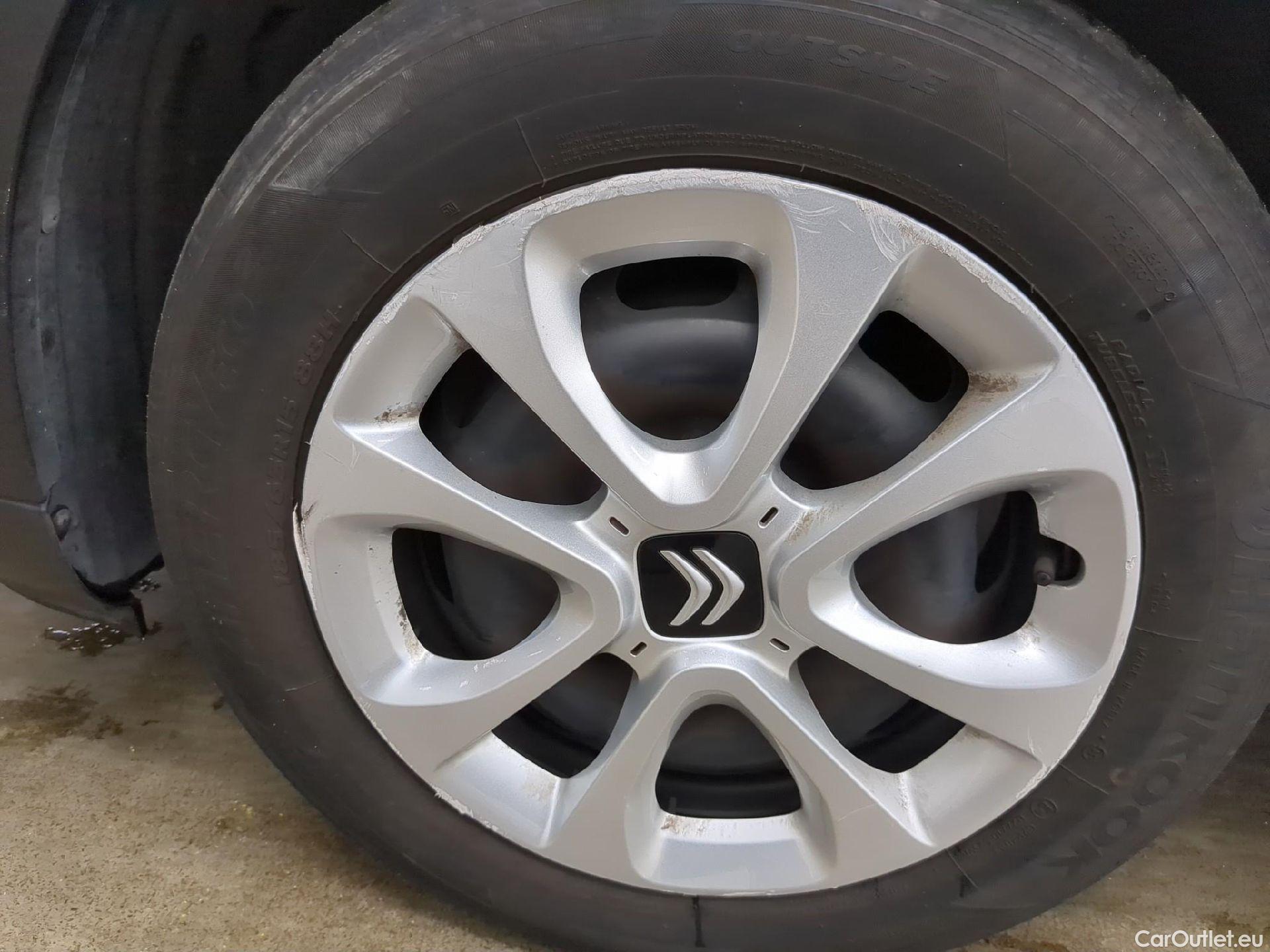  Citroen  C3 CITROEN  Société / 2020 / 5P / Berline / VU BlueHDi 100 SandS BVM6 Feel Nav #9