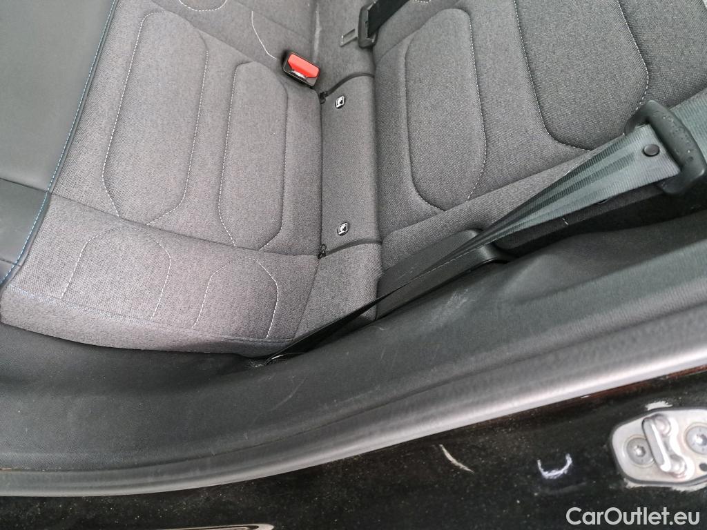  Citroen  C4 CITROEN  X / 2022 / 4P / Berline PureTech 130 S&S EAT8 Feel Pack #21