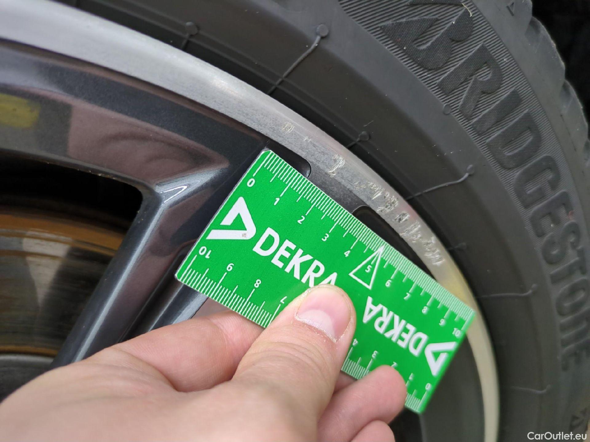  Bmw  Serie 1 1 Berline 116 d Business Design 1.5 115CV BVA7 E6d #3