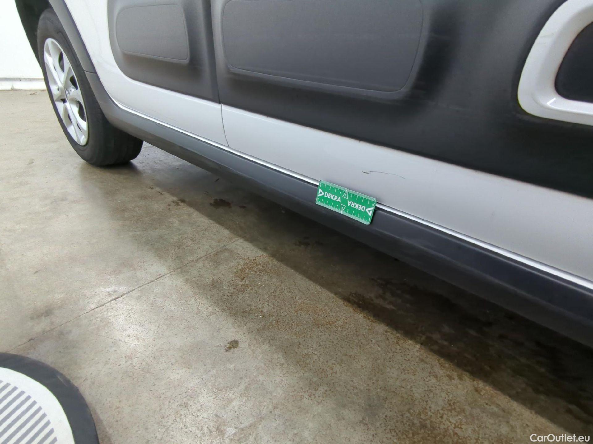  Citroen  C3 CITROEN  Société / 2020 / 5P / Berline / VU BlueHDi 100 SandS BVM6 Feel Nav #13