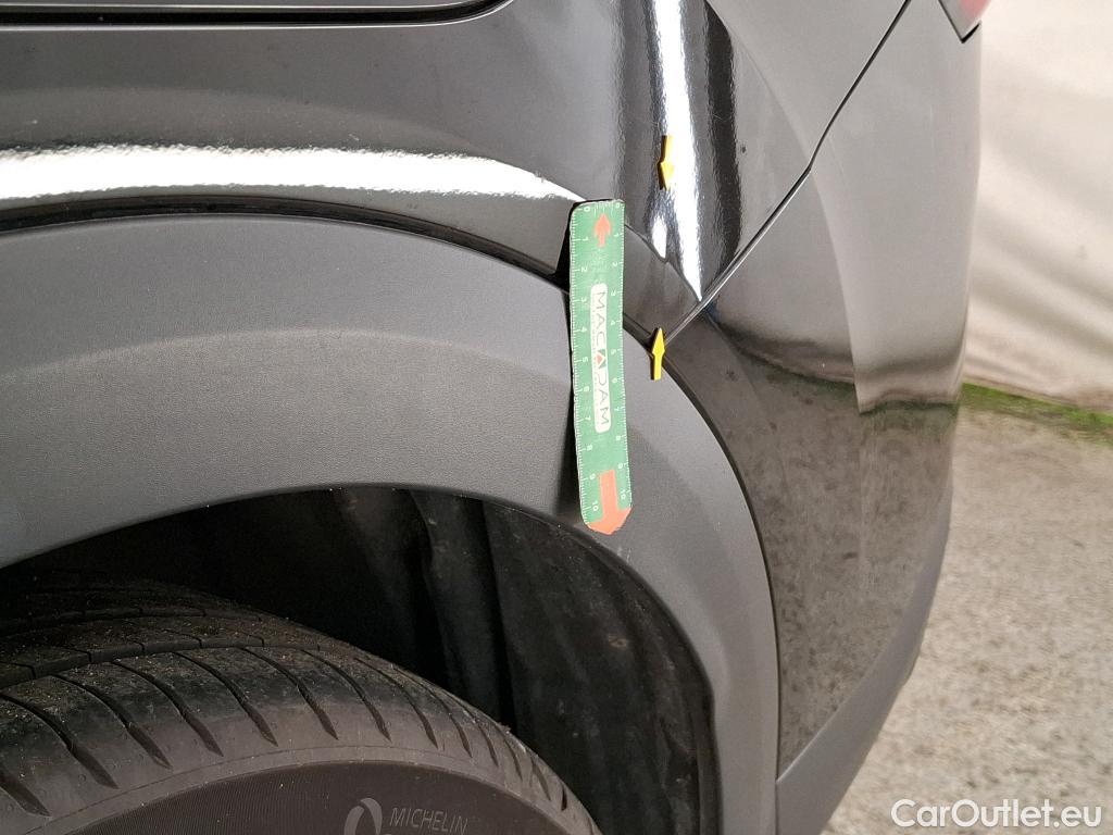  Citroen  C4  X Feel Pack 1.2 PureTech 130CV BVA8 6E #5