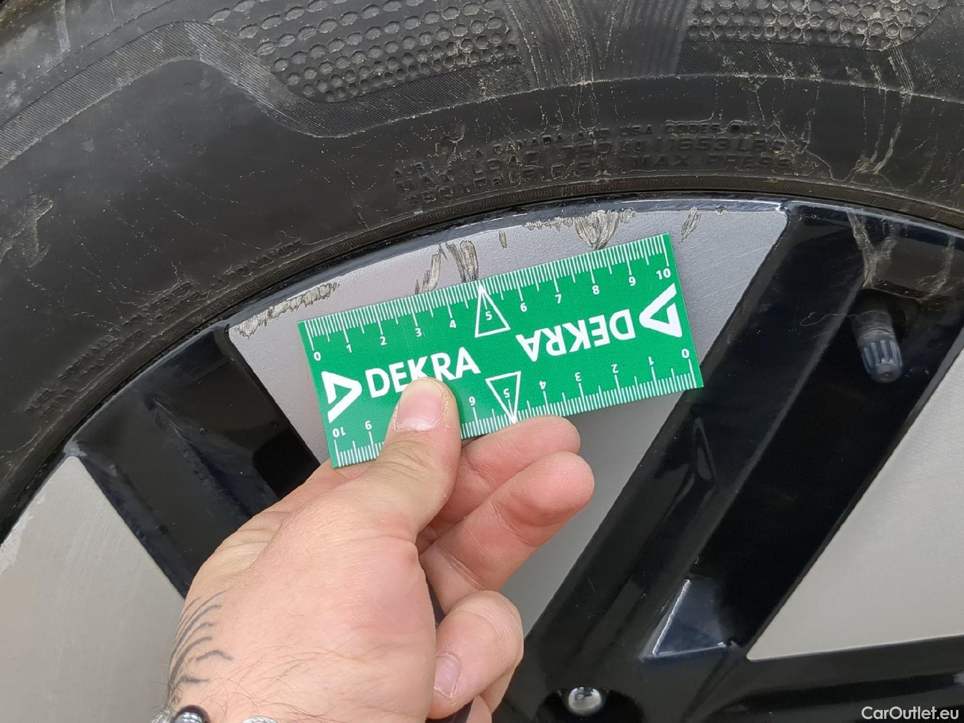  Hyundai   Ioniq Ioniq 6 Creative Electrique 77kWh BVA #10