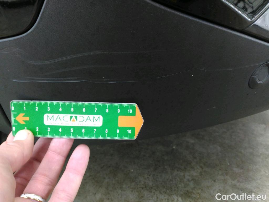  Peugeot  2008  GT 1.2 PureTech 130CV BVM6 E6d #14