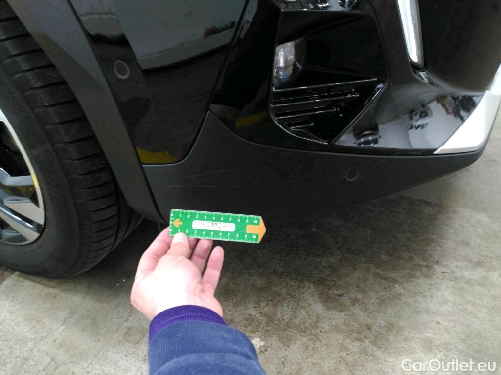  Peugeot  2008  GT 1.2 PureTech 130CV BVM6 E6d #13