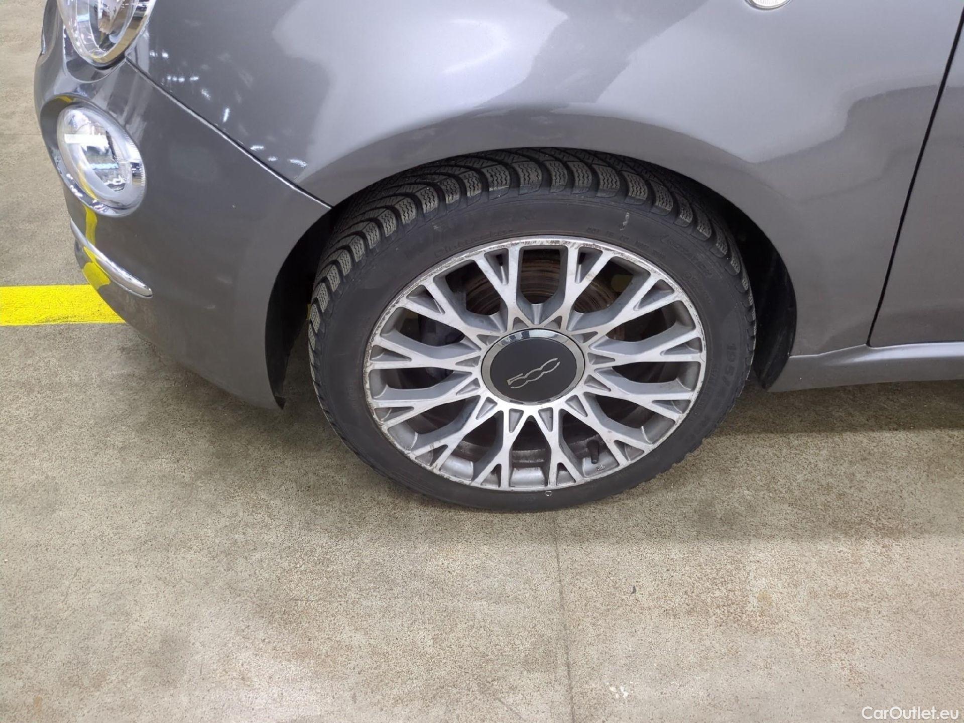  Fiat  500 FIAT  / 2015 / 3P / Berline 1.0 70ch BSG Star #13