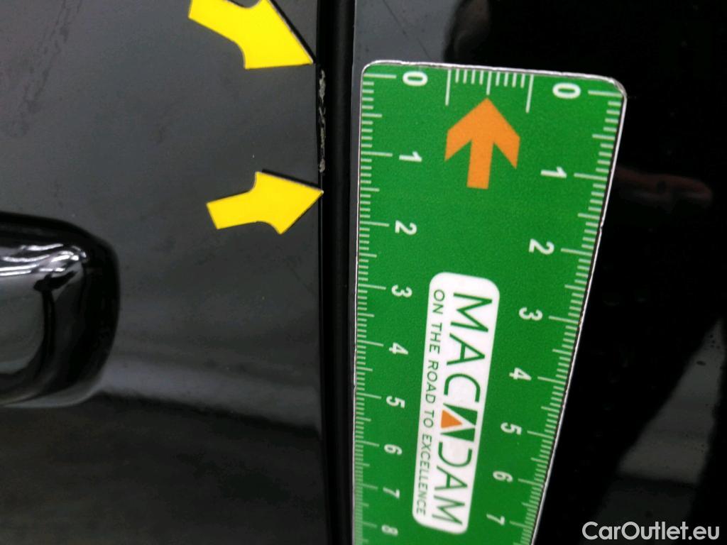  Peugeot  2008  GT 1.2 PureTech 130CV BVM6 E6d #9