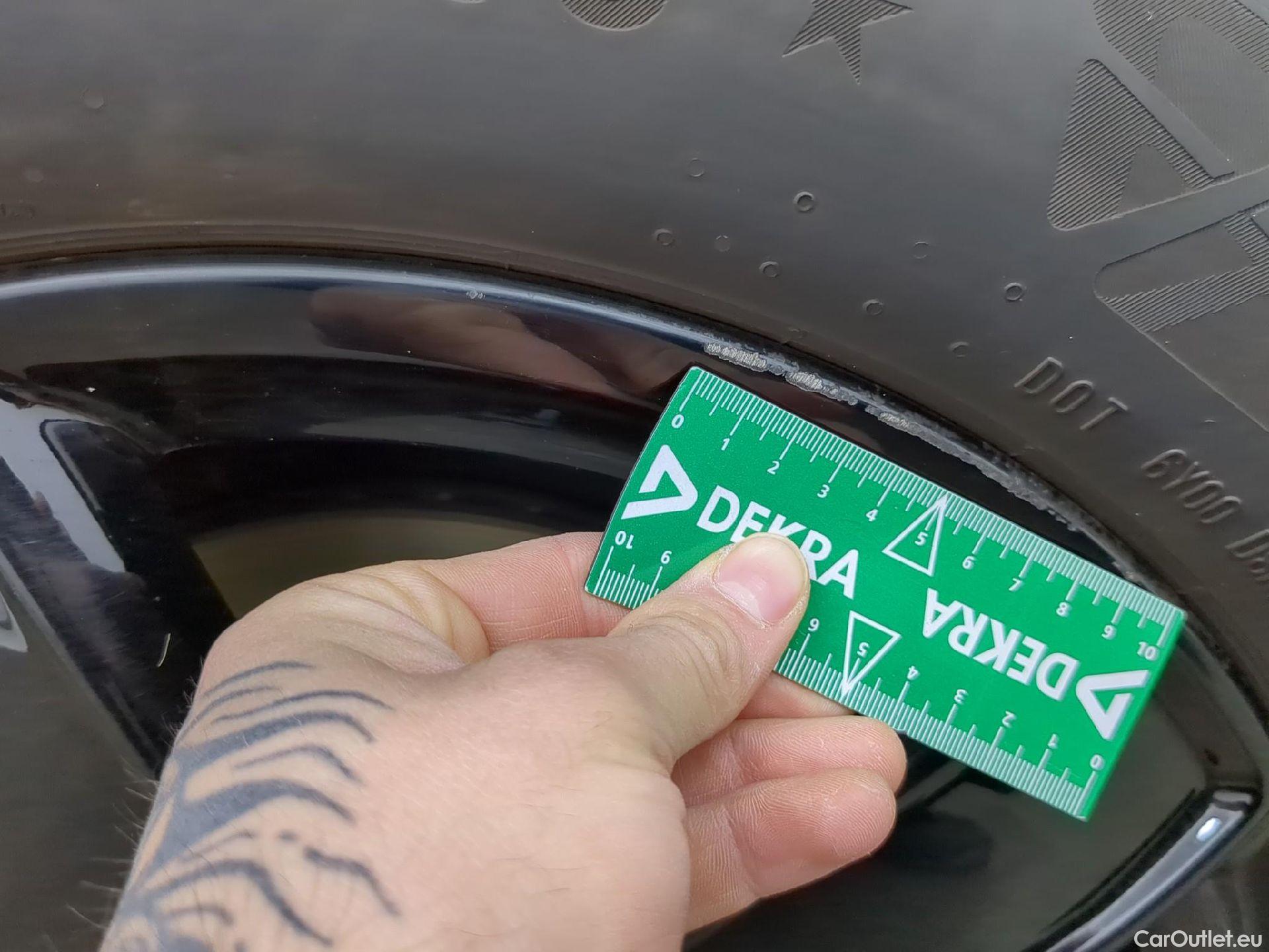  Mini  Countryman MINI  / 2020 / 5P / Crossover Cooper SE ALL4 Northwood 125+95ch BVA6 #12