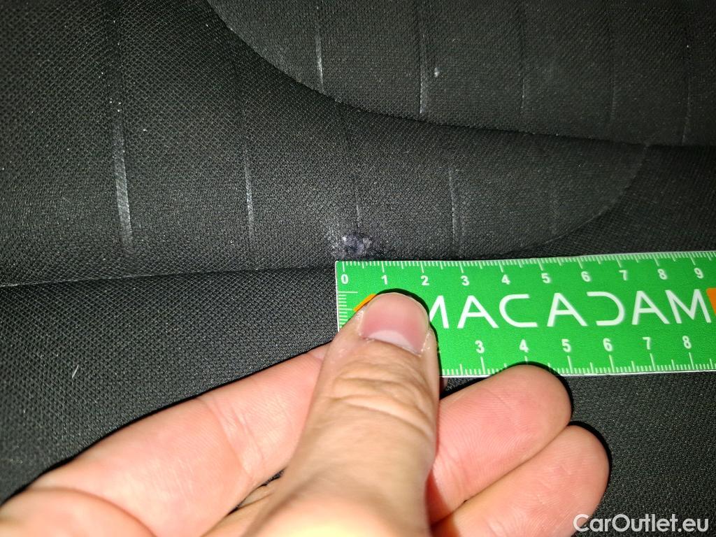  KIA  Sportage KIA  / 2021 / 5P / SUV 1.6 T-GDI 265 PHEV AUTO 4WD DESIGN #2