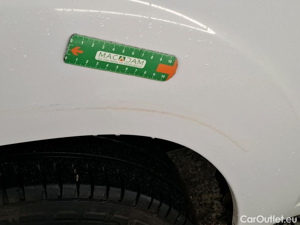  Fiat  Ducato FIAT   2014  4P  Fourgon tôlé 30 M H2 23 Multijet 120 Pack Pro Nav #4