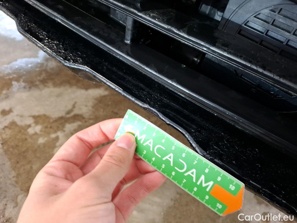  KIA  Sportage KIA  / 2021 / 5P / SUV 1.6 T-GDI 265 PHEV AUTO 4WD DESIGN #4