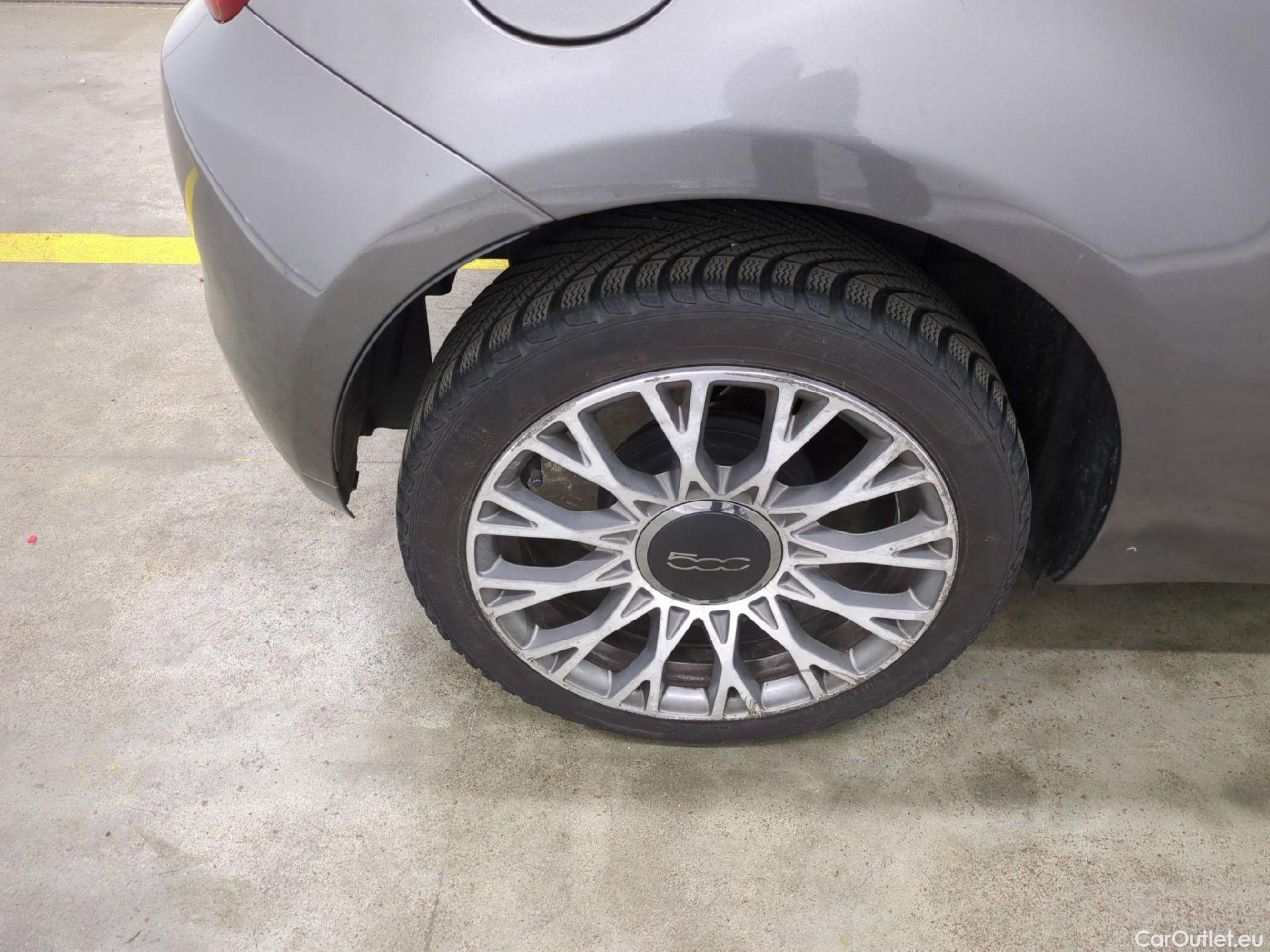  Fiat  500 FIAT  / 2015 / 3P / Berline 1.0 70ch BSG Star #7