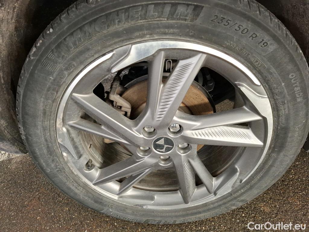  DS  DS7 DS DS 7 Crossback / 2017 / 5P / SUV E-TENSE 225 Business #13