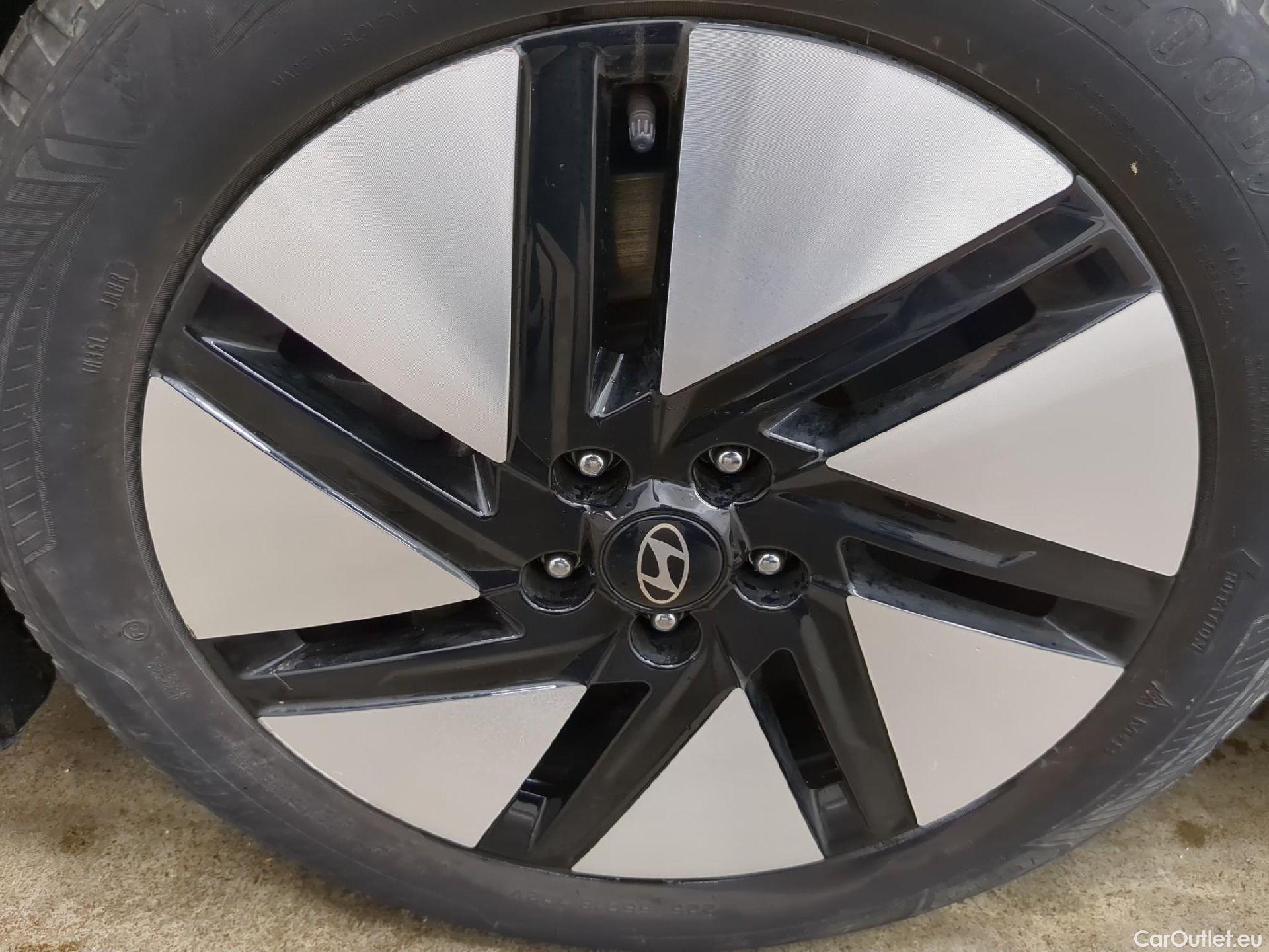  Hyundai   Ioniq Ioniq 6 Creative Electrique 77kWh BVA #6