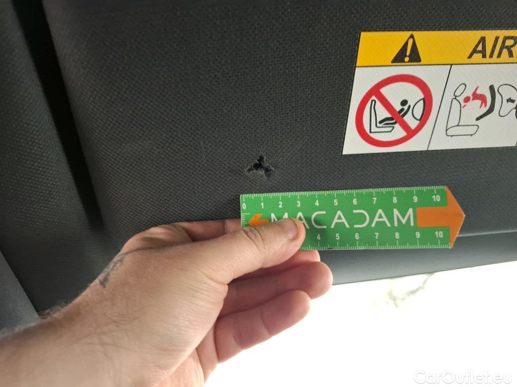  DS  DS7 DS DS 7 Crossback / 2017 / 5P / SUV E-TENSE 225 Business #22