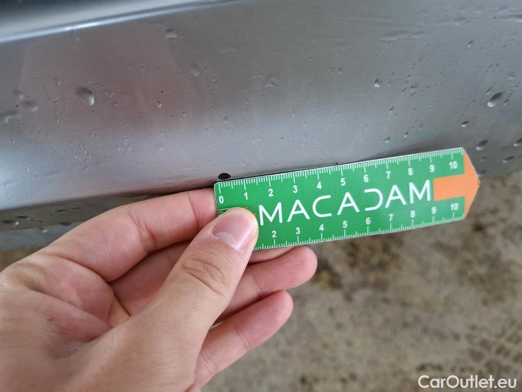  KIA  Sportage KIA  / 2021 / 5P / SUV 1.6 T-GDI 265 PHEV AUTO 4WD DESIGN #16