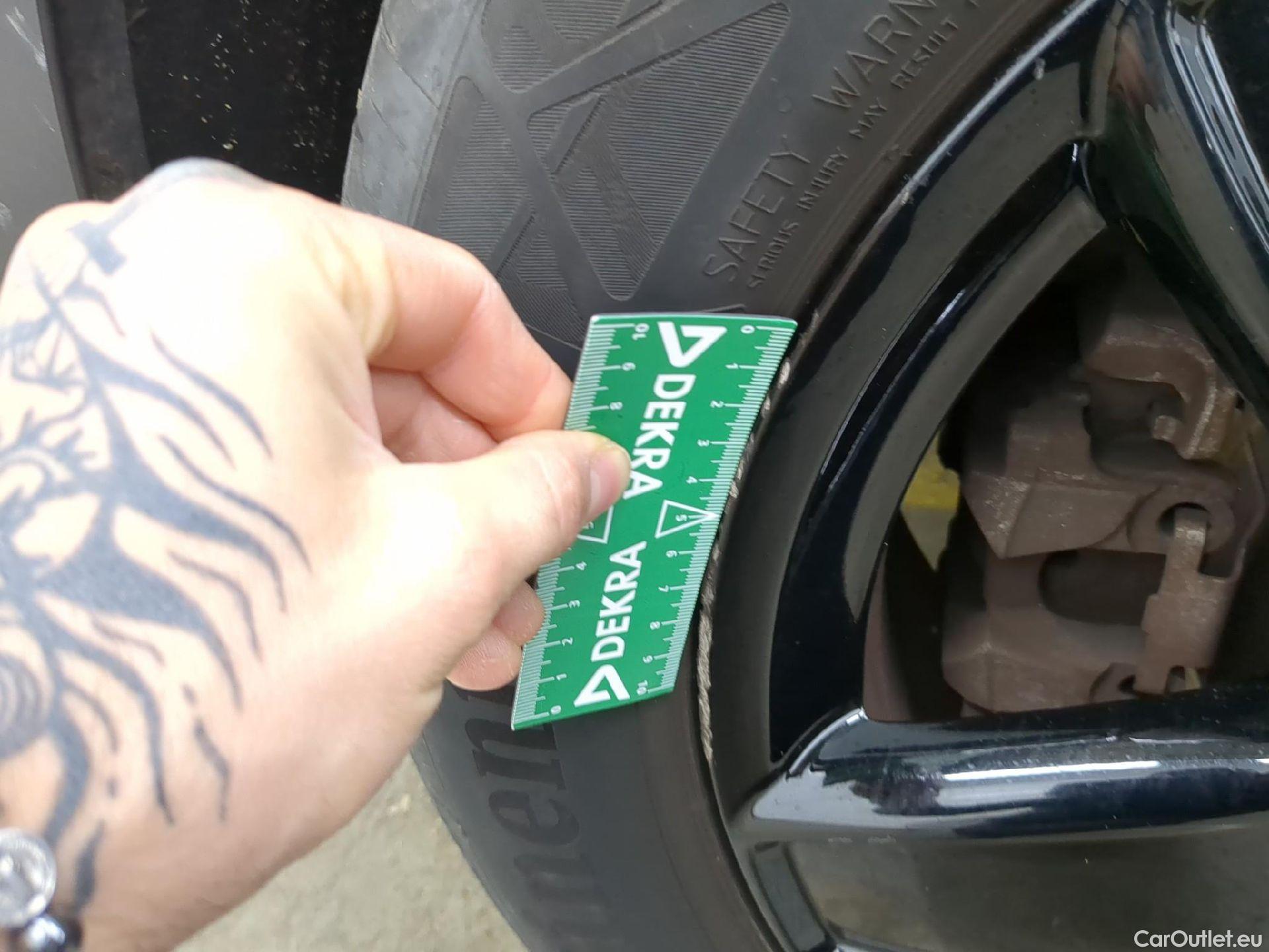  Mini  Countryman MINI  / 2020 / 5P / Crossover Cooper SE ALL4 Northwood 125+95ch BVA6 #14