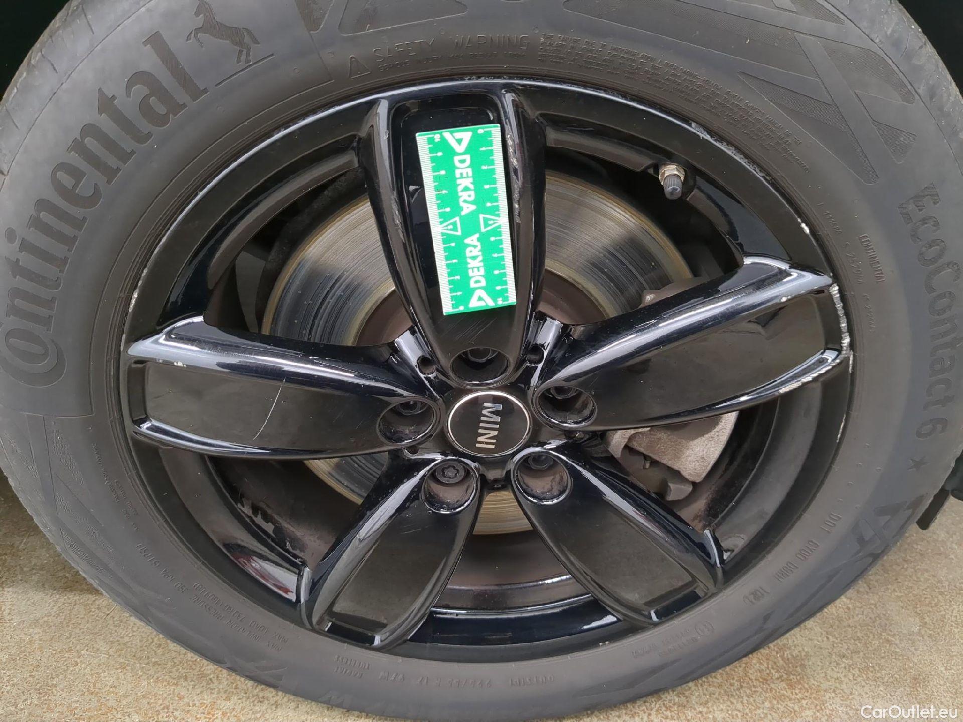  Mini  Countryman MINI  / 2020 / 5P / Crossover Cooper SE ALL4 Northwood 125+95ch BVA6 #6