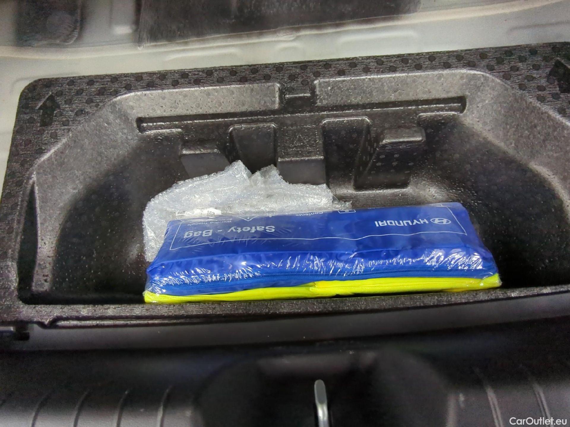  Hyundai   Ioniq Ioniq 6 Creative Electrique 77kWh BVA #1