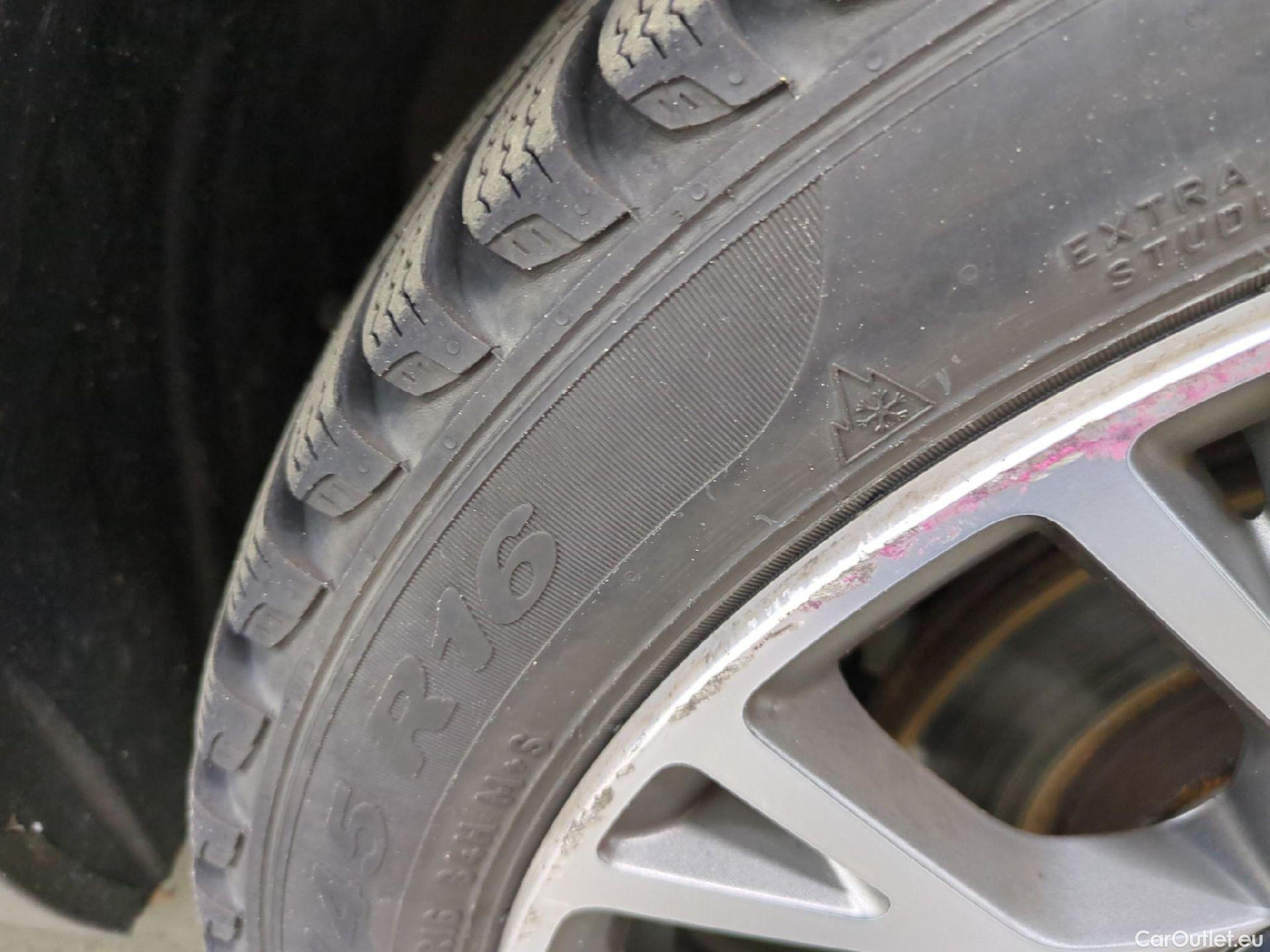  Fiat  500 FIAT  / 2015 / 3P / Berline 1.0 70ch BSG Star #9