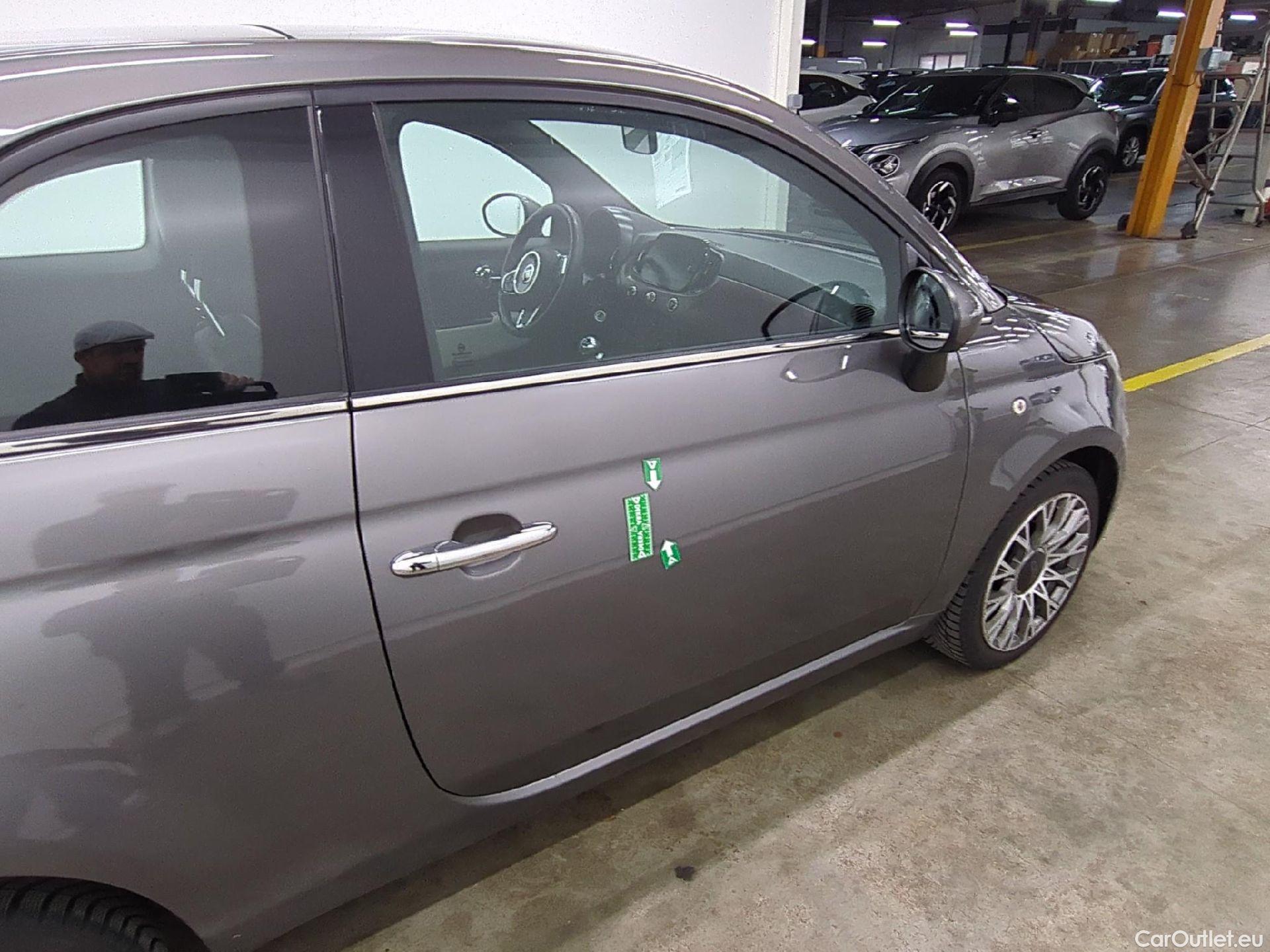  Fiat  500 FIAT  / 2015 / 3P / Berline 1.0 70ch BSG Star #28