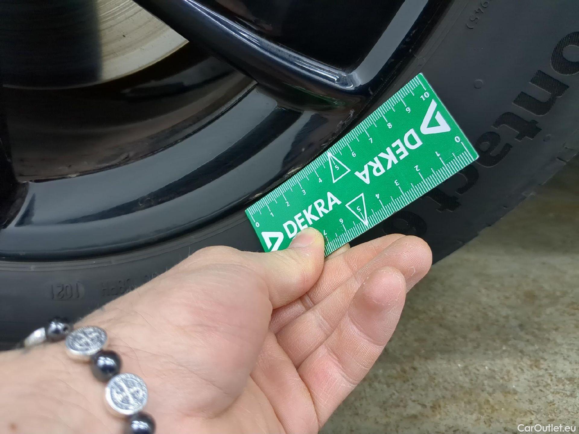  Mini  Countryman MINI  / 2020 / 5P / Crossover Cooper SE ALL4 Northwood 125+95ch BVA6 #11