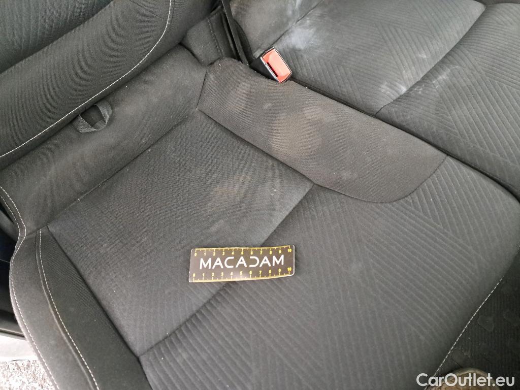  Renault  Trafic RENAULT  VU 4p Fourgon FG GCF L1H1 1200 Energy dCi 125 E6 #25