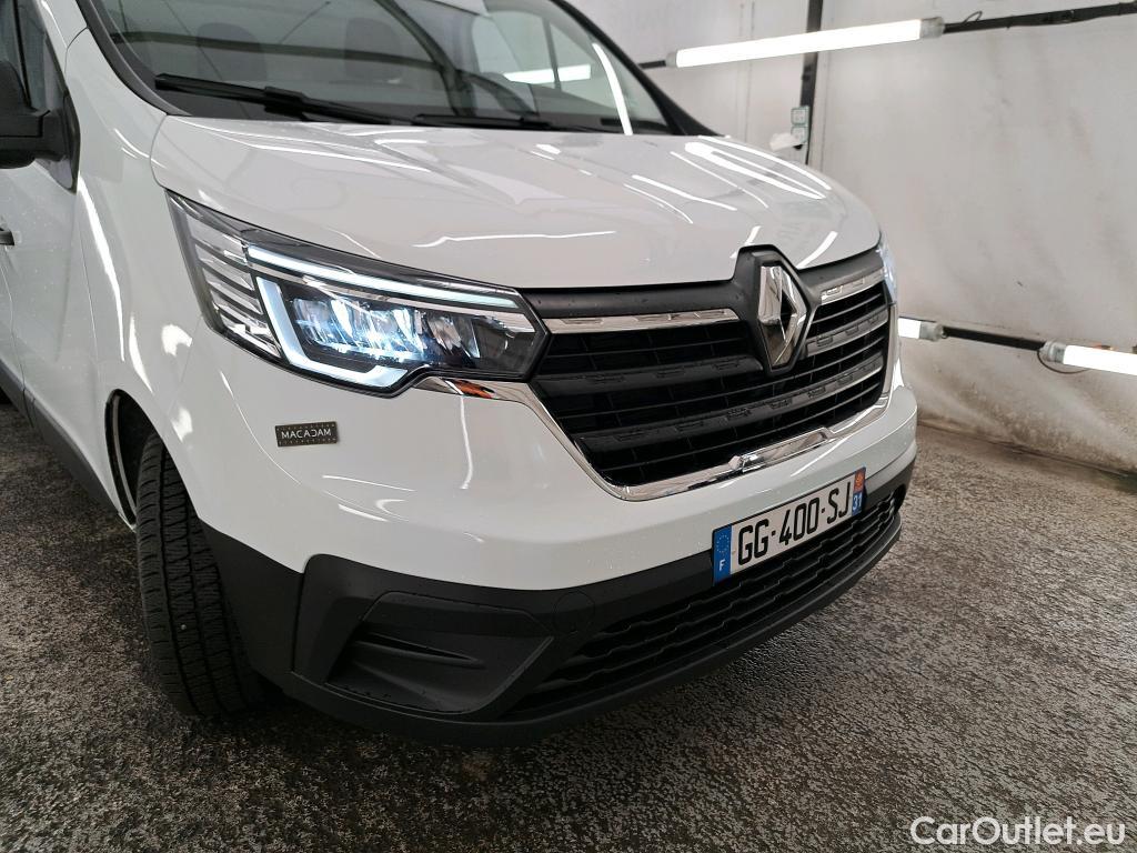  Renault  Trafic  III Fourgon L2H1 3T Confort 2.0 dCi 130CV BVM6 E6d #17