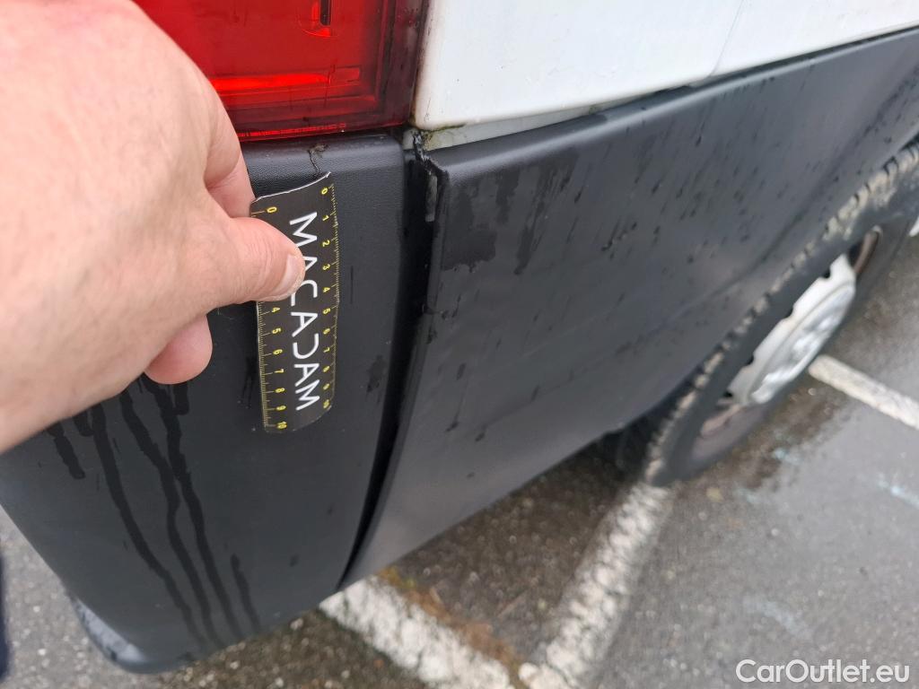  Peugeot  Boxer PEUGEOT  VU 4p Fourgon BLUEHDI 130 PREMIUM PA 335 L3H2 #28