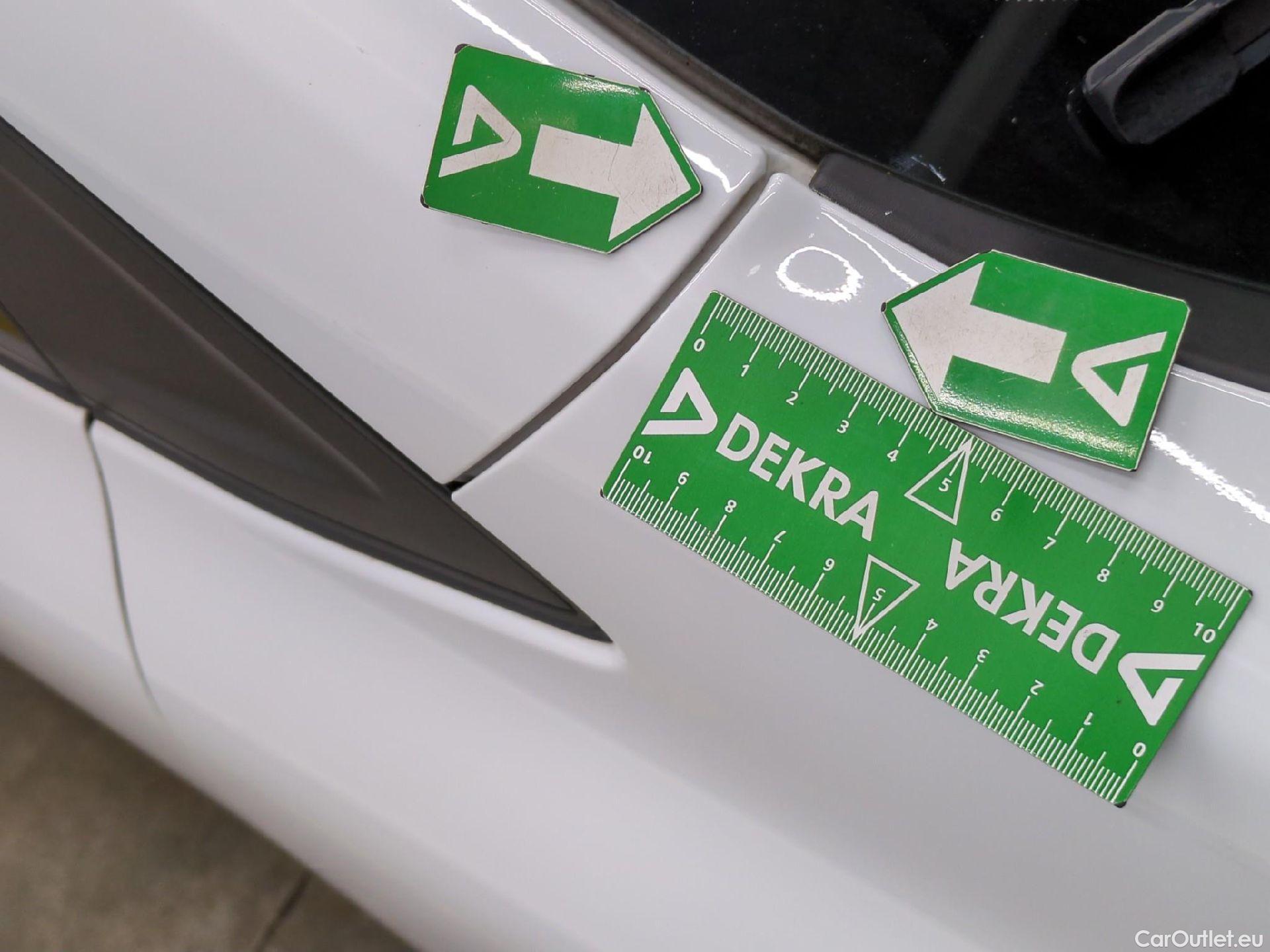  Renault  Kangoo RENAULT  / 2021 / 4P / Fourgonnette EXTRA - BLUE DCI 95 #6