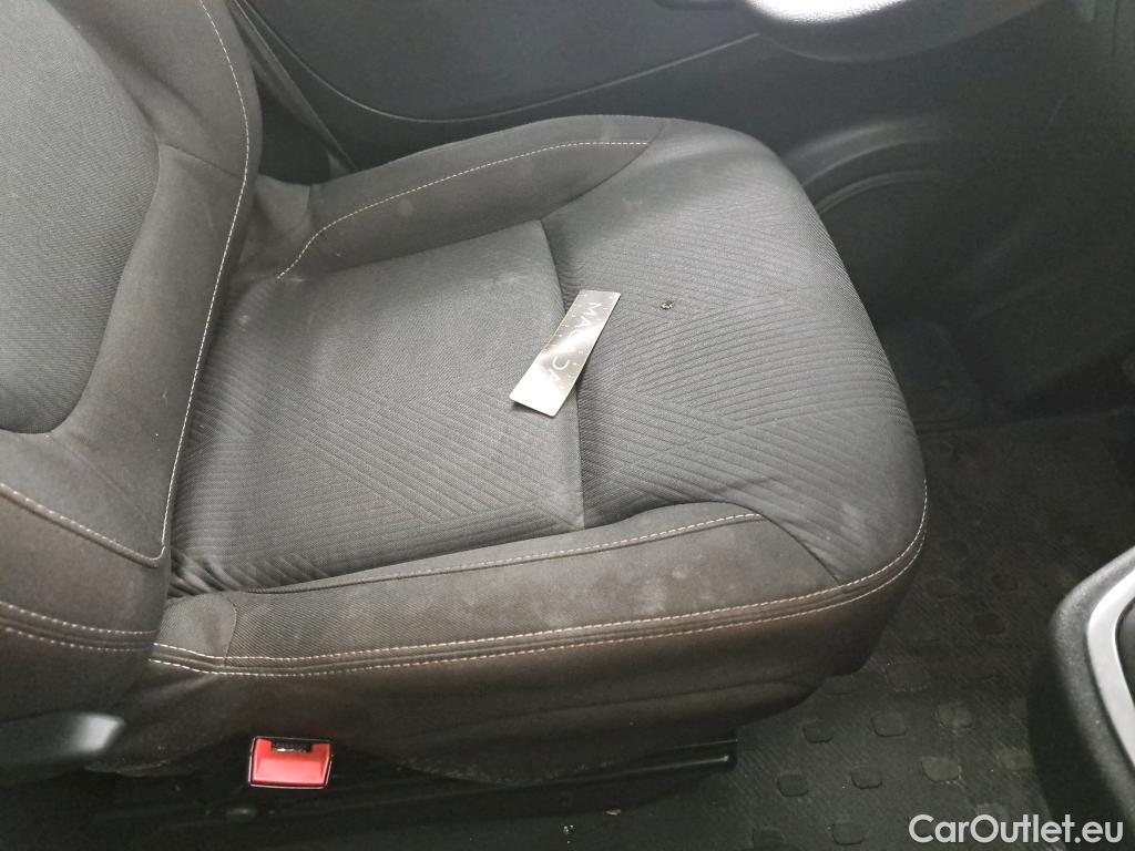  Renault  Trafic RENAULT  VU 4p Fourgon FG GCF L1H1 1200 Energy dCi 125 E6 #1