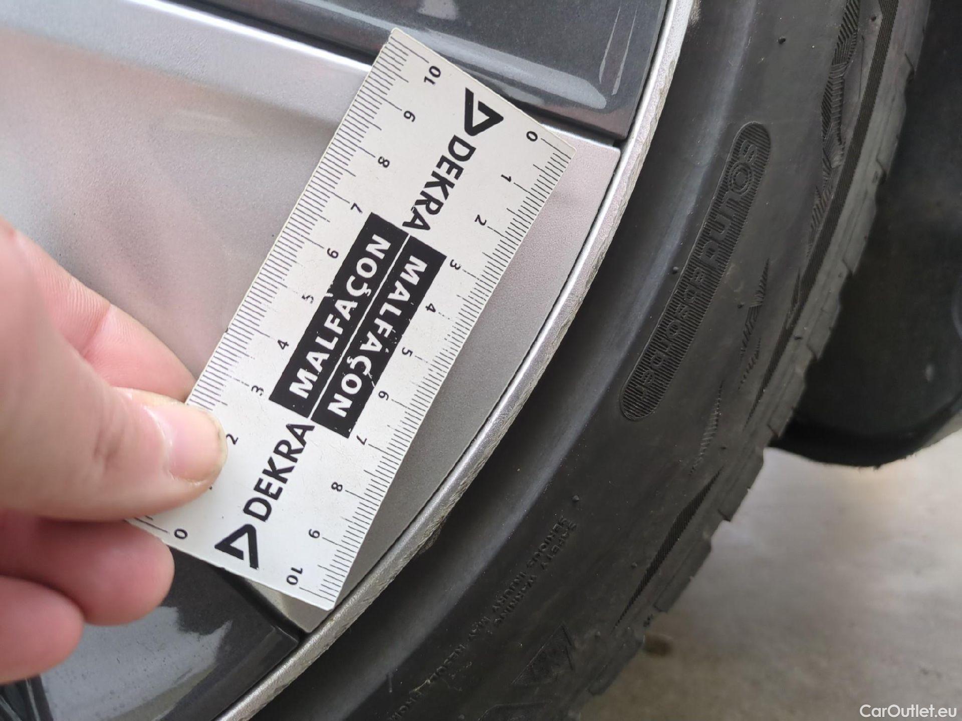  Tesla  Model Y TESLA  / 2021 / 5P / SUV RWD #15