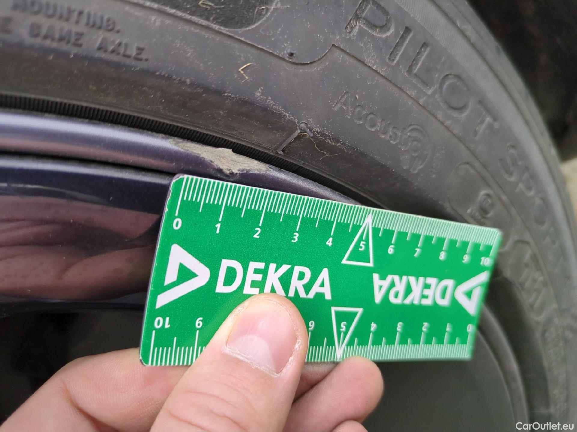  Tesla  Model 3 TESLA  / 2018 / 4P / Berline - COMMITMENT DEAL  lot 198 #8