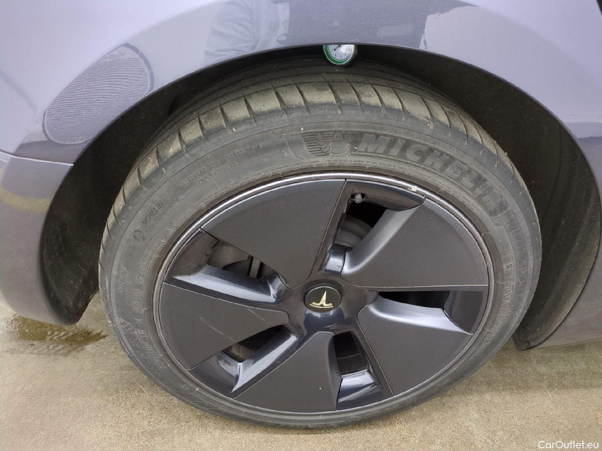  Tesla  Model 3 TESLA  / 2018 / 4P / Berline - COMMITMENT DEAL  lot 198 #9