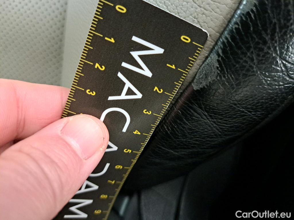  Toyota  C-HR TOYOTA  5p Berline 1.8 HYBRIDE 122 COLLECTION #9