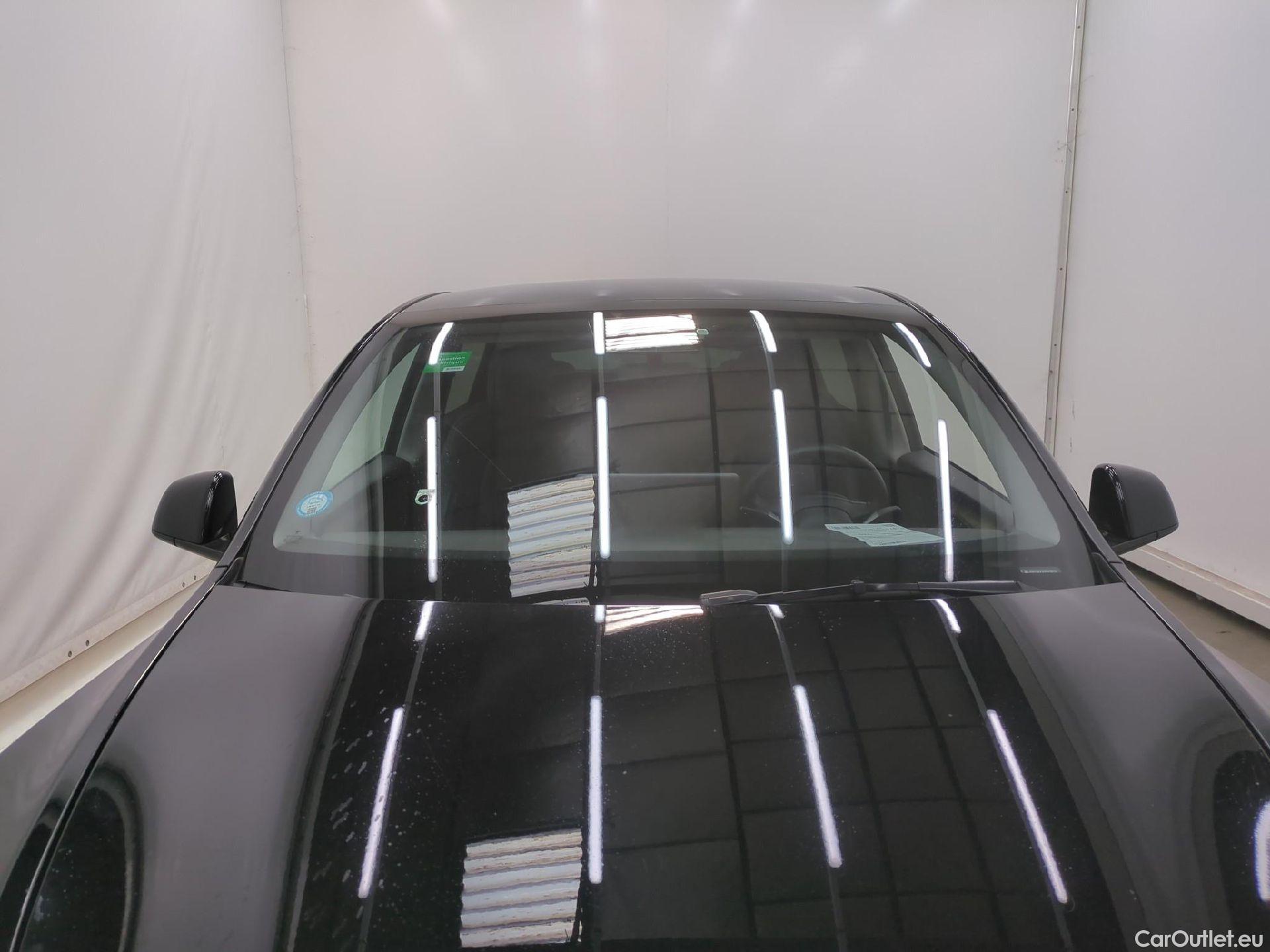  Tesla  Model Y TESLA  / 2021 / 5P / SUV RWD #33