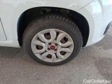  Fiat  Panda FIAT  / 2011 / 5P / BERLINA 0.9 TWINAIR TURBO NATURAL POWER EASY #17