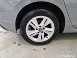  Volkswagen  Golf  VOLKSWAGEN / 2019 / 5P / BERLINA 2.0 TDI SCR 85KW LIFE DSG #18
